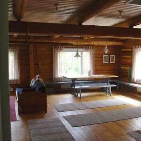 Holiday Home Lomasilta Holiday home *